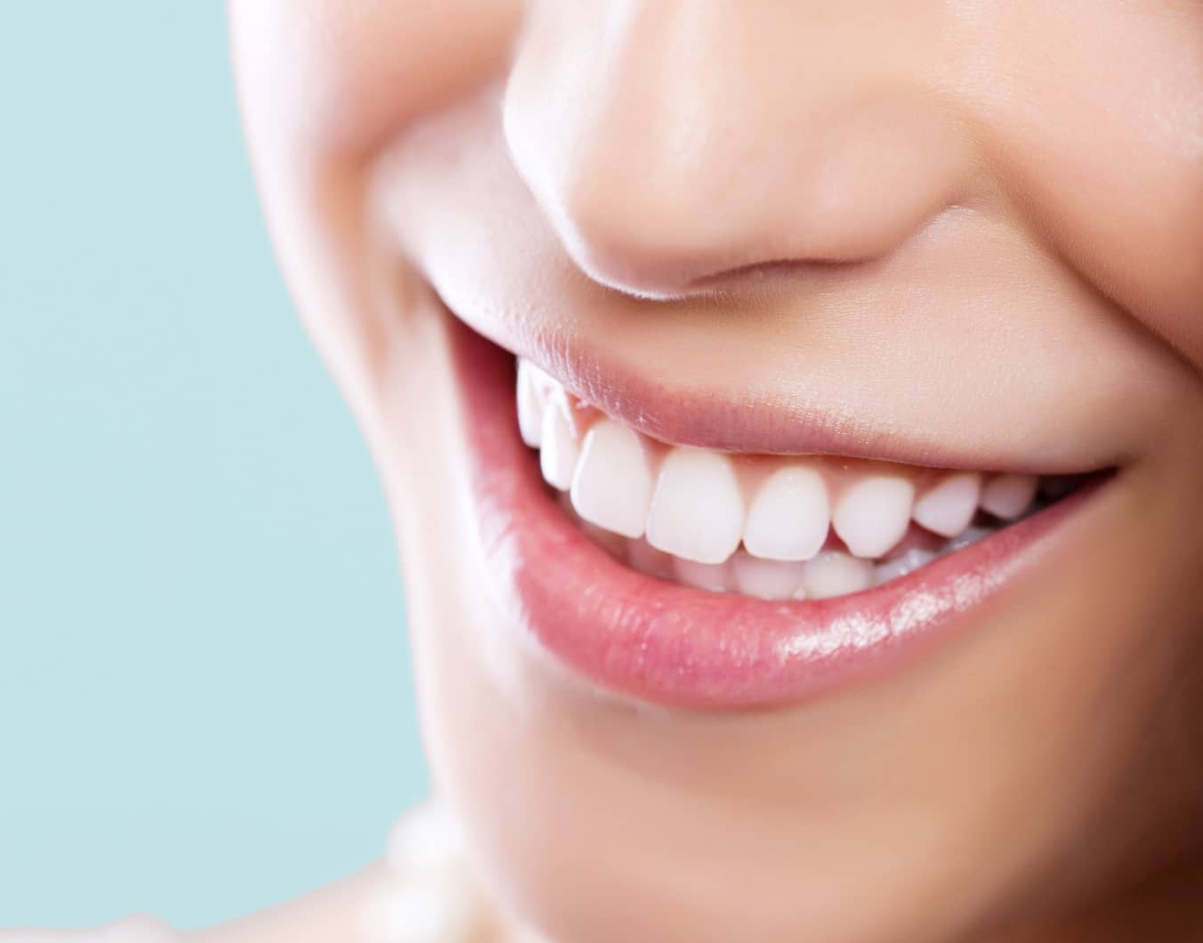 Peut-on aligner ses dents une fois adulte ? | Dr Temstet | Paris